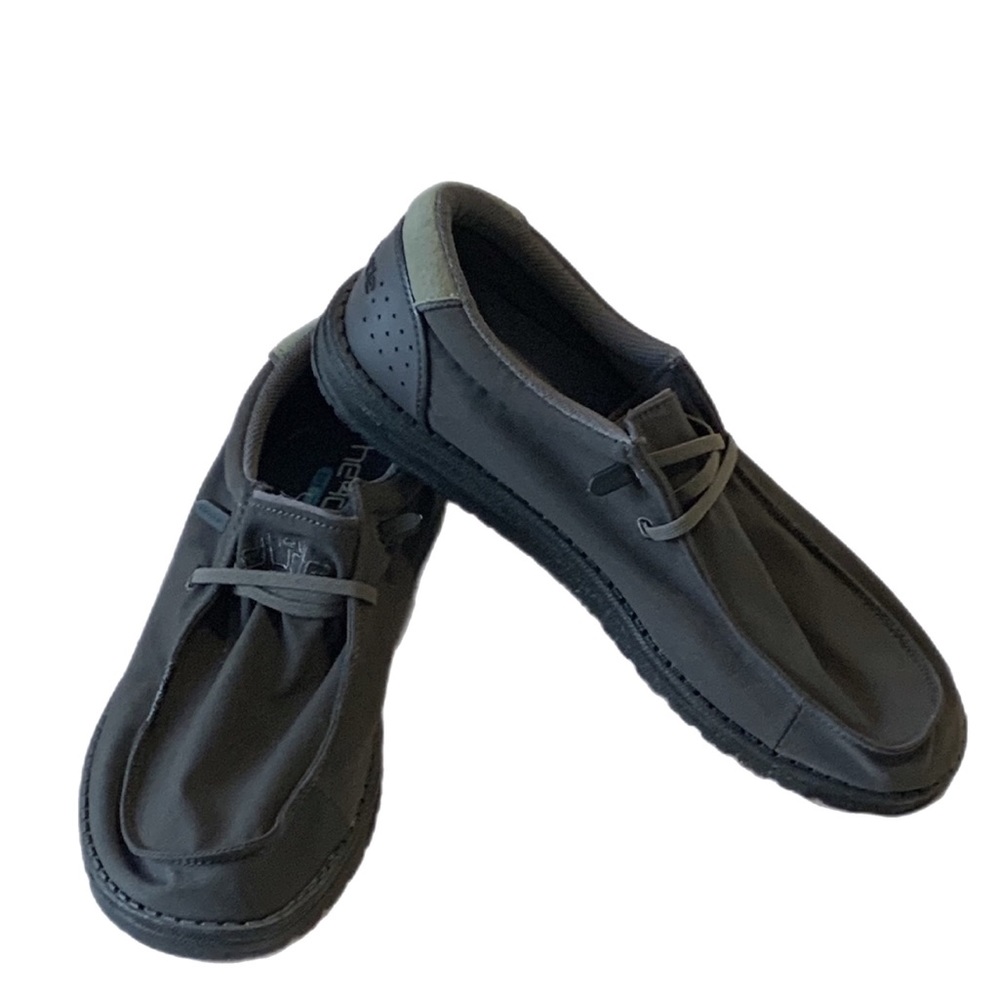 NWOT Hey Dude Men’s Wally Adv Carbon Water Resistant Loafer 9